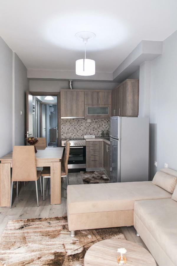 Luxury Apartment 65M2 Downtown เทสซาโลนิกิ ภายนอก รูปภาพ
