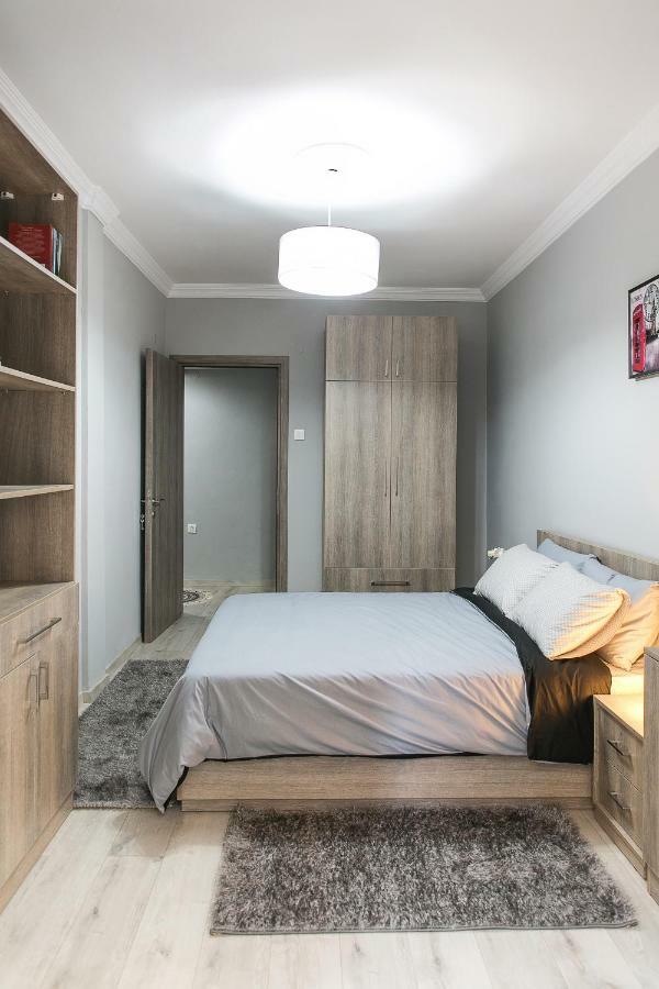 Luxury Apartment 65M2 Downtown เทสซาโลนิกิ ภายนอก รูปภาพ