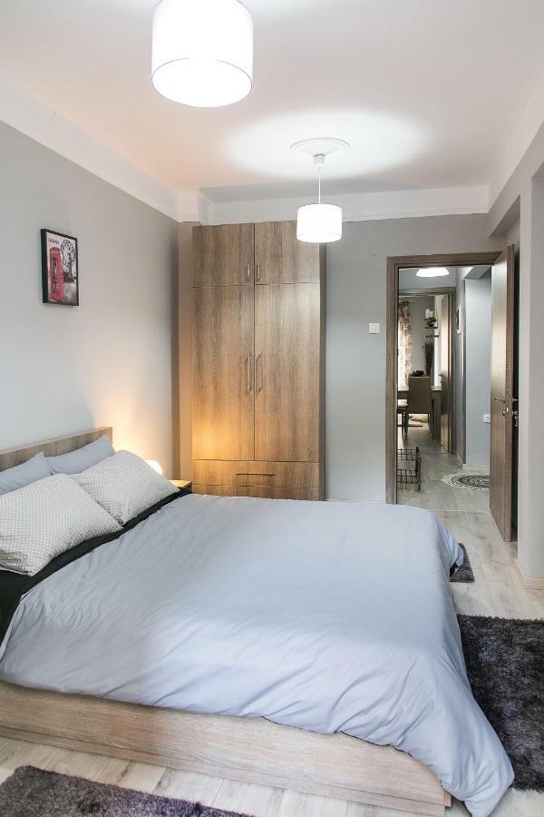 Luxury Apartment 65M2 Downtown เทสซาโลนิกิ ภายนอก รูปภาพ